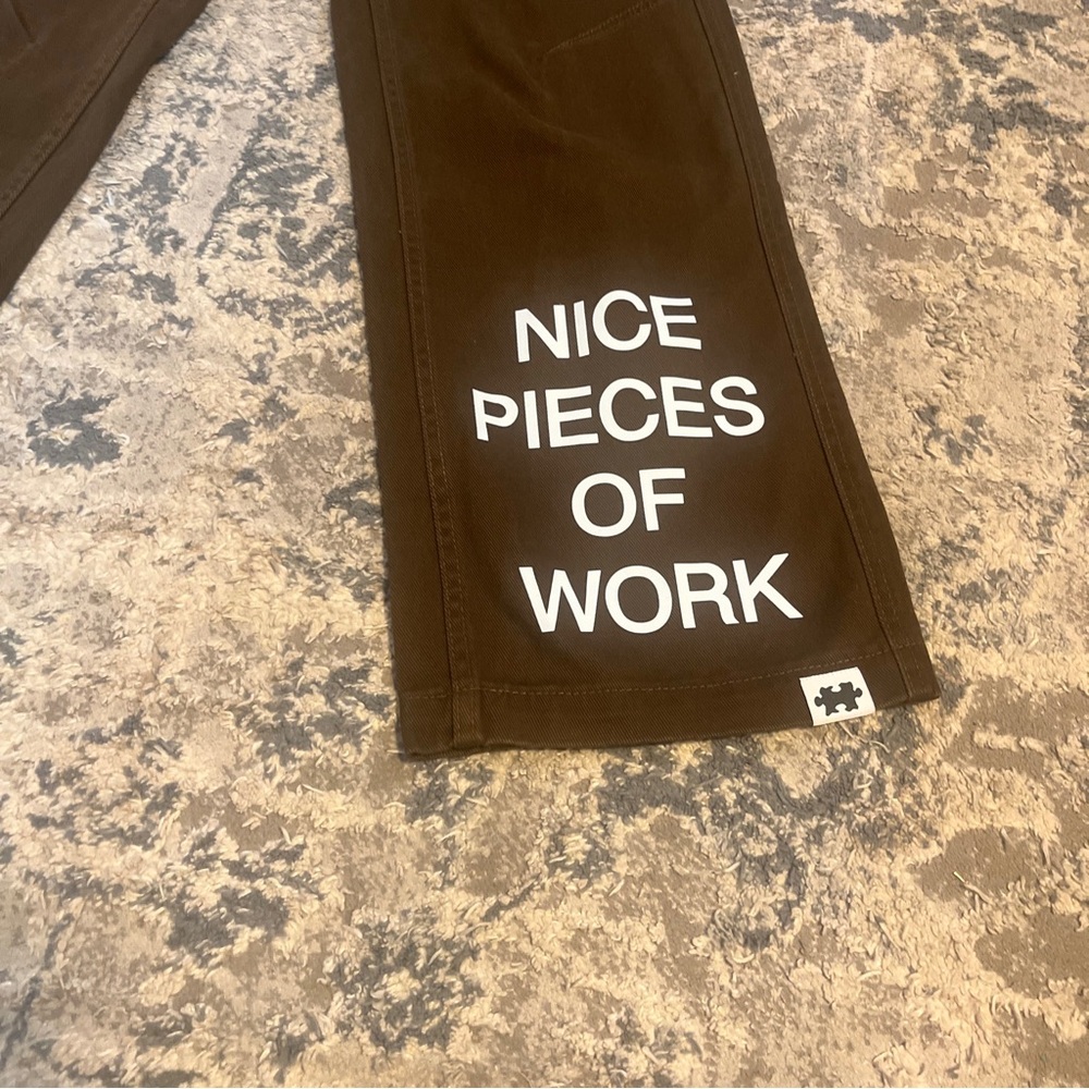 11KN Brown Cargo Pants Size Small Stars Pass By Leave Traces Puzzles - Picture 2 of 9
